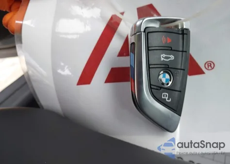 2021 BMW M3 Competition from USA, damaged, VIN WBS33AY09MFL38409